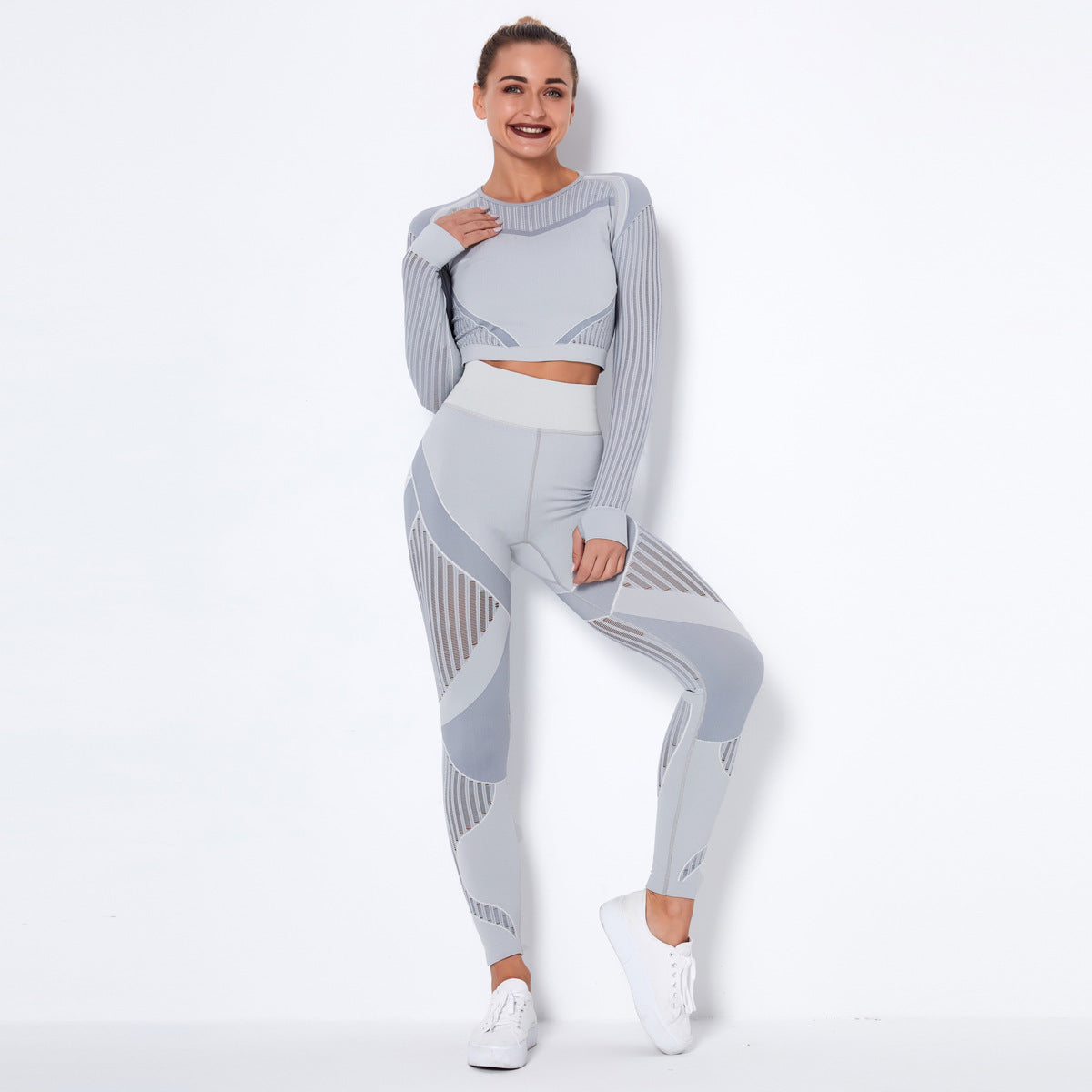 Seamless Knitted Absorbent Yoga Long-Sleeved Suit - Club Trendz 